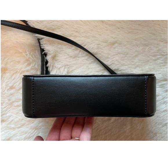 Coach Mini Camera Bag In Signature Canvas. EUC. 71/4" (L) × 5 1/4' (H) × 2" (H) - Picture 2 of 12